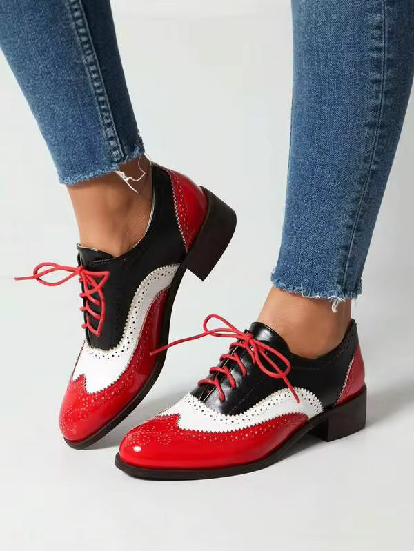 Women's Pointed Toe Lace-Up Brogue Pumps Fashion Mixed Colors Patchwork Block Chunky Heel British Style Flat Oxford Shoes